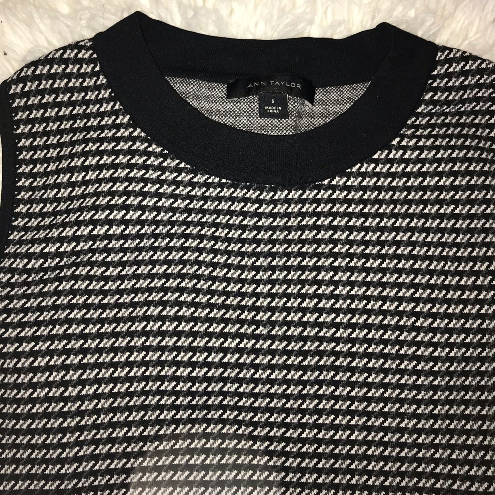 ANN TAYLOR NWOT Striped Work Professional Blouse - Picture 6 of 8